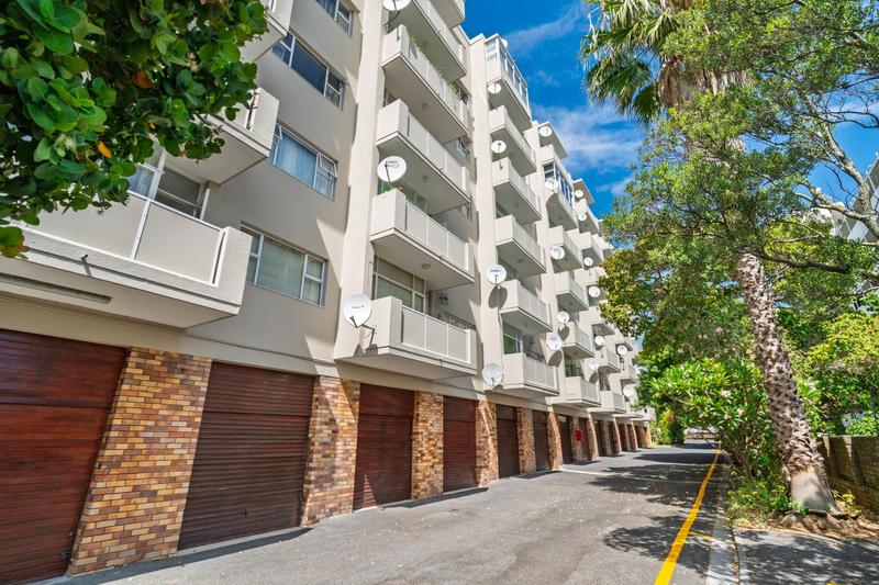 2 Bedroom Property for Sale in Kenilworth Western Cape